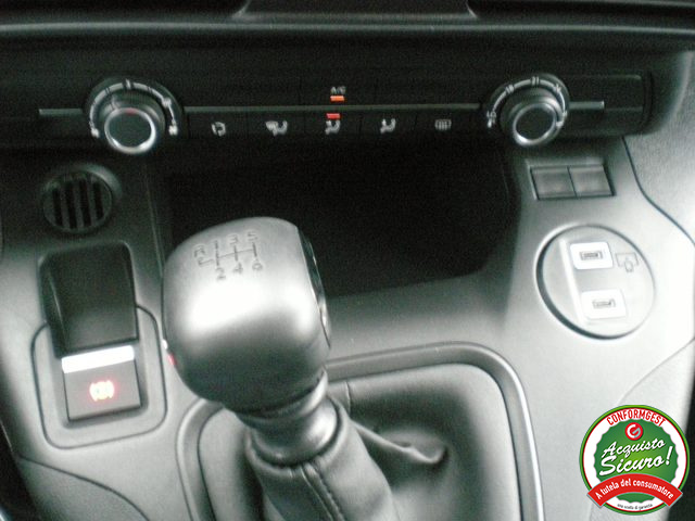 FIAT Doblo usata 16