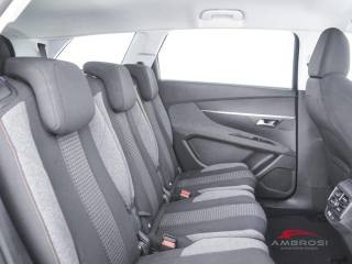 PEUGEOT 5008 usata 12