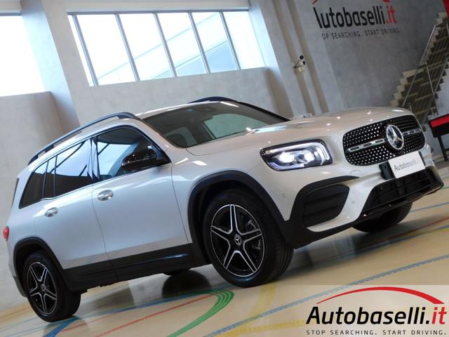 MERCEDES-BENZ GLB 200 usata, con Assistente abbaglianti