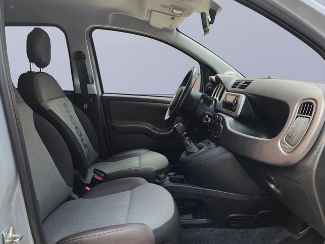 FIAT Panda Cross usata, con Controllo automatico clima