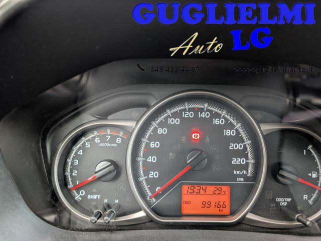 TOYOTA Yaris usata, con Autoradio digitale