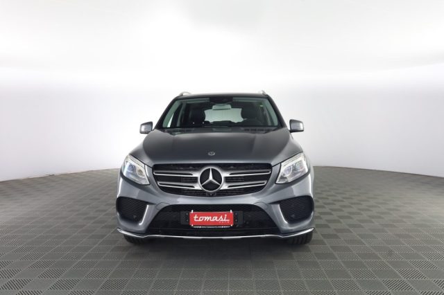 MERCEDES-BENZ CLA usata 0