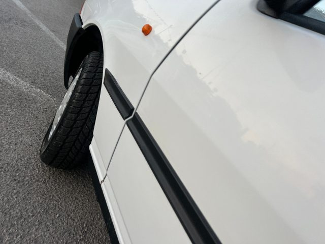 FIAT Uno usata 11