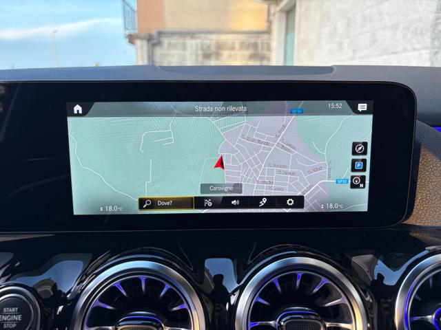 MERCEDES-BENZ GLA 200 usata, con Park Distance Control