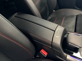 MERCEDES-BENZ GLA 180 usata, con Fari LED