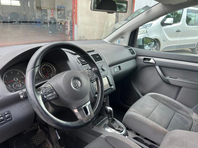 VOLKSWAGEN Touran usata, con Controllo trazione