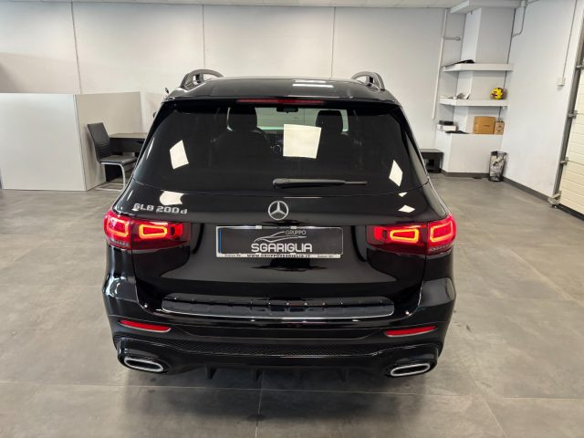 MERCEDES-BENZ GLB 200 usata, con Alzacristalli elettrici