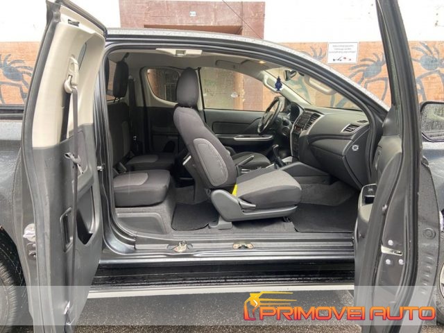 MITSUBISHI L200 usata, con Airbag Passeggero