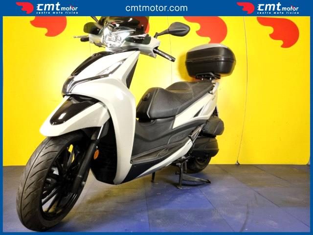 KYMCO Agility 300 usata 1