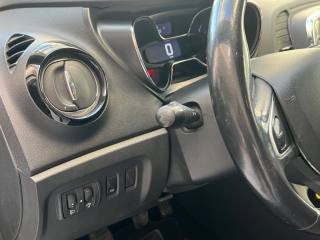 RENAULT Captur usata, con USB