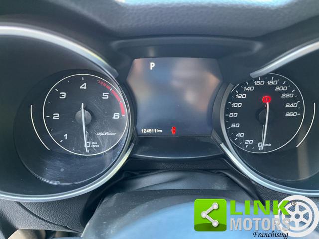 ALFA ROMEO Stelvio usata, con Airbag