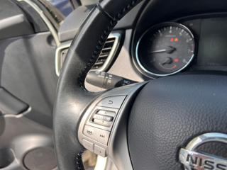 NISSAN Qashqai usata, con Controllo automatico clima