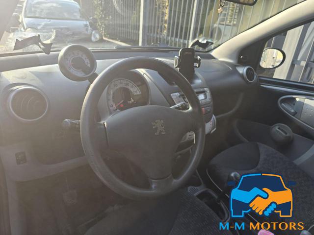 PEUGEOT 107 usata 10