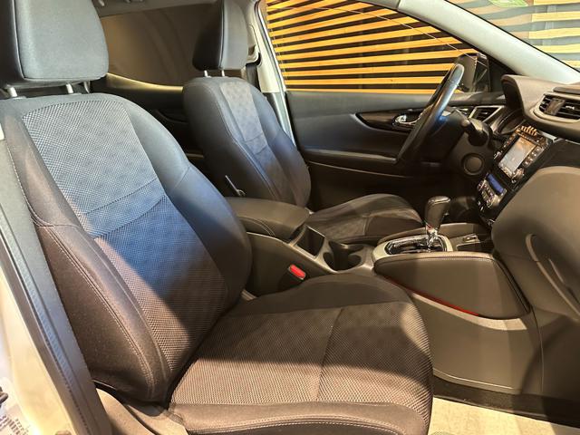 NISSAN Qashqai usata, con Lettore CD
