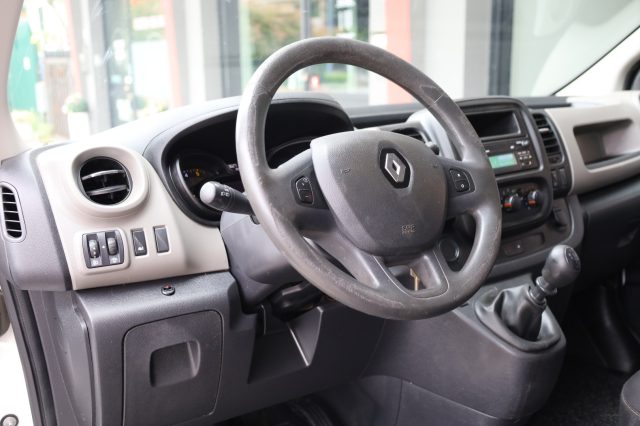 RENAULT Trafic usata 43
