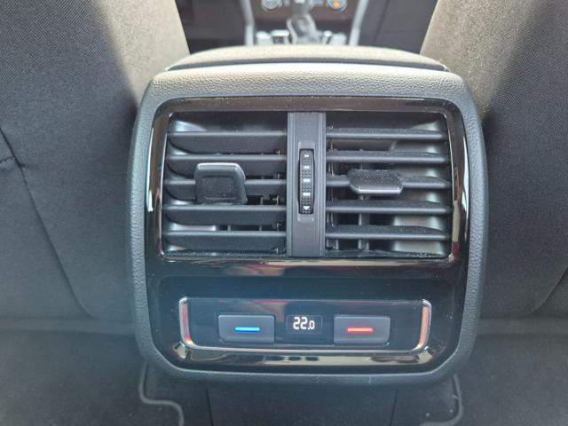 VOLKSWAGEN Passat Variant usata, con Filtro antiparticolato
