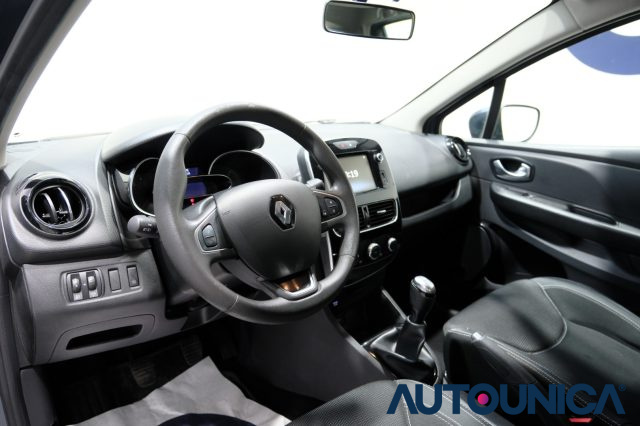 RENAULT Clio usata, con Alzacristalli elettrici
