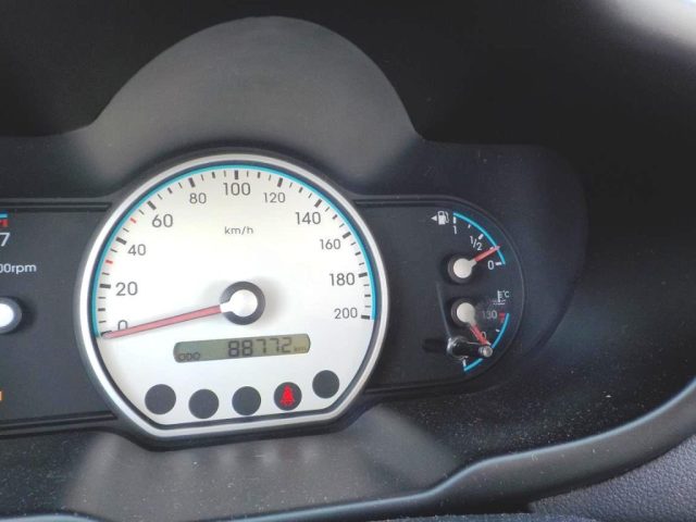 HYUNDAI i10 usata 35