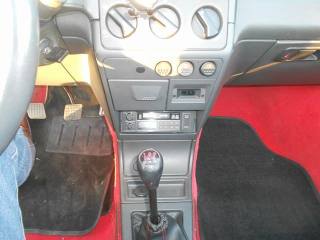 PEUGEOT 205 usata 11