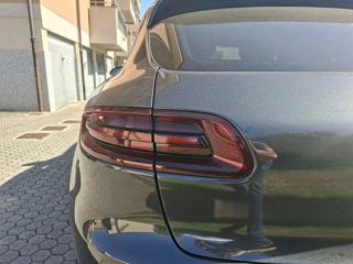 PORSCHE Macan usata, con Leve al volante
