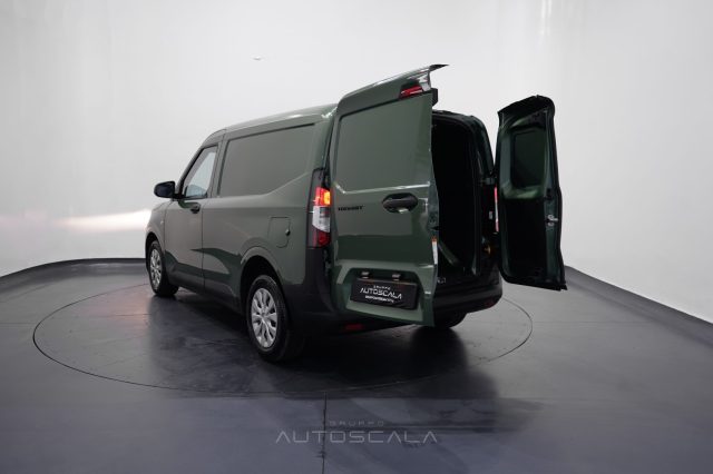 FORD Transit Courier usata 24