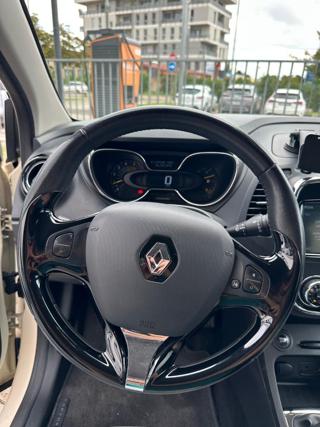 RENAULT Captur usata, con Controllo automatico clima