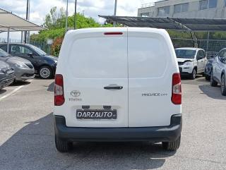 TOYOTA Proace City usata, con Autoradio digitale