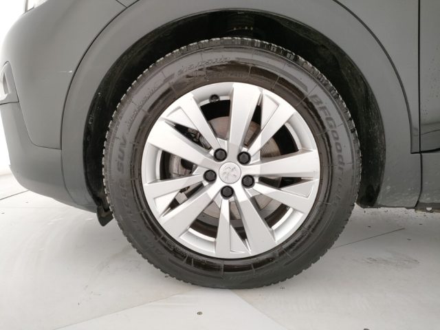 PEUGEOT 3008 usata 23