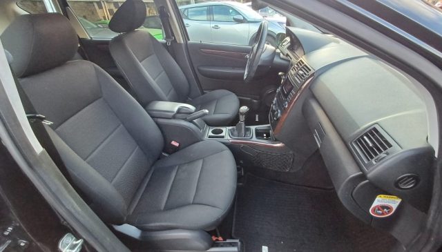 MERCEDES-BENZ A 180 usata, con Controllo automatico clima