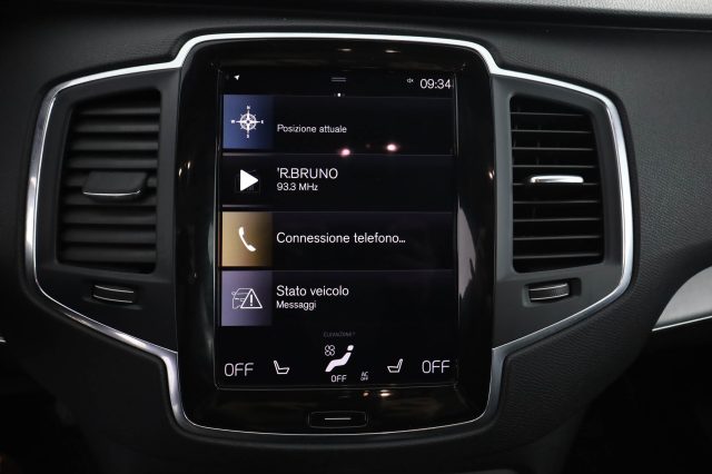 VOLVO XC90 usata 17
