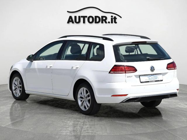 VOLKSWAGEN Golf Variant usata, con USB