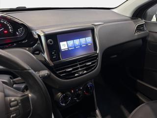 PEUGEOT 208 usata, con Climatizzatore