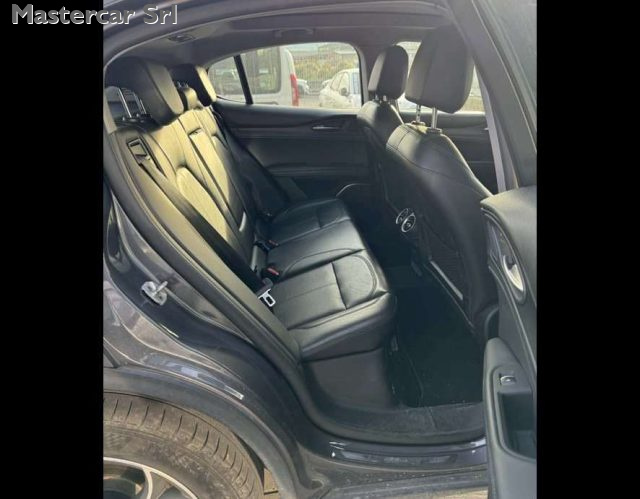 ALFA ROMEO Stelvio usata, con Portellone posteriore elettrico