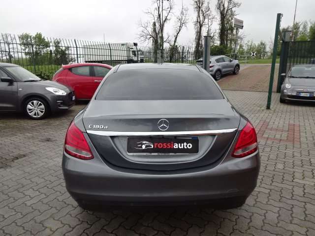 MERCEDES-BENZ C 180 usata, con Alzacristalli elettrici