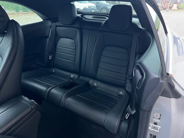 MERCEDES-BENZ C 220 usata, con Cerchi in lega