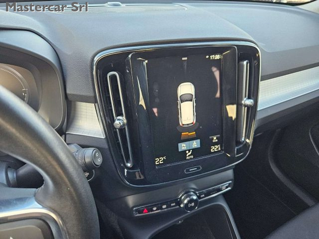 VOLVO XC40 usata, con Park Distance Control