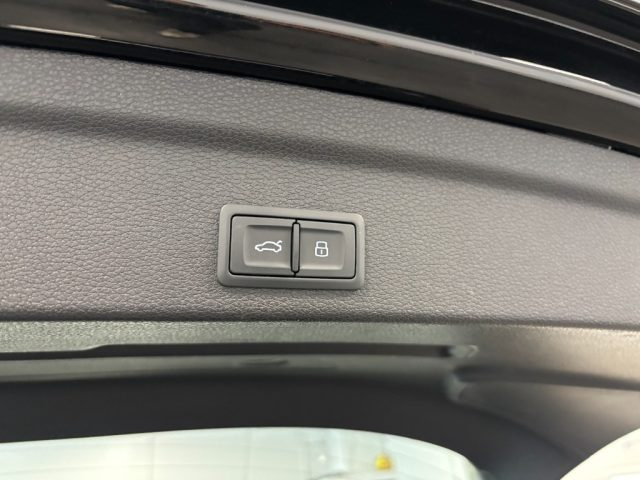 AUDI Q3 usata, con Park Distance Control