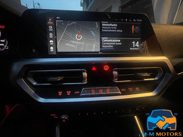 BMW 320 usata, con Park Distance Control