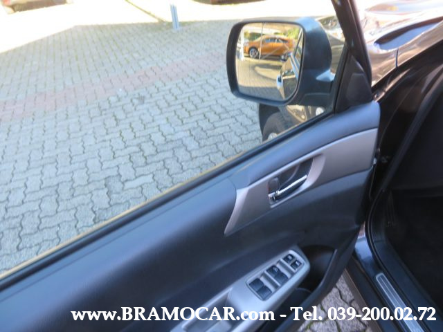 SUBARU Forester usata, con Controllo automatico clima
