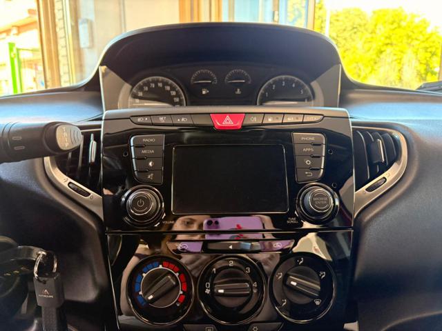 LANCIA Ypsilon usata, con Volante in pelle
