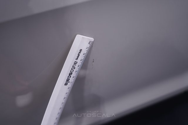 VOLKSWAGEN T-Cross usata 34
