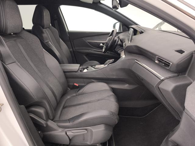 PEUGEOT 5008 usata, con Bluetooth