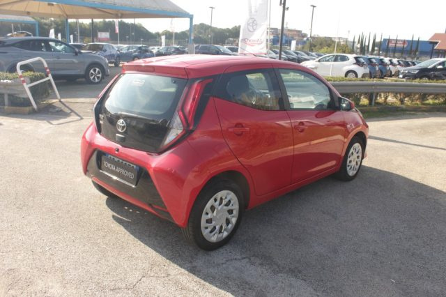 TOYOTA Aygo usata 21