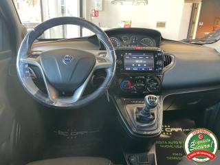LANCIA Ypsilon usata, con Touch screen