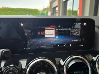 MERCEDES-BENZ GLA 200 usata, con Isofix