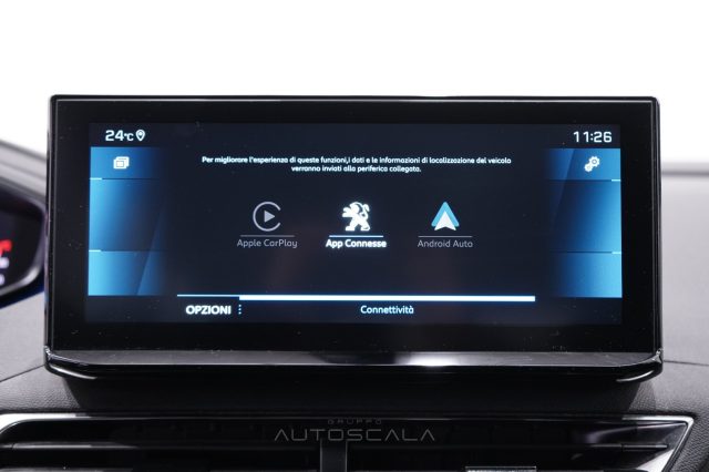 PEUGEOT 5008 usata, con Autoradio digitale