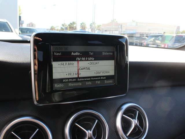 MERCEDES-BENZ A 180 usata, con Servosterzo