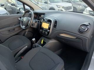 RENAULT Captur usata, con Sistema di navigazione