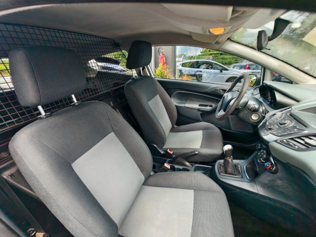 FORD Fiesta usata, con Servosterzo