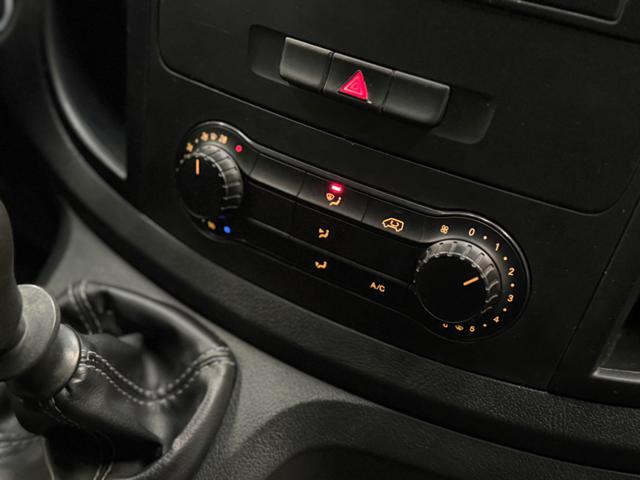 MERCEDES-BENZ Vito usata, con Luci diurne